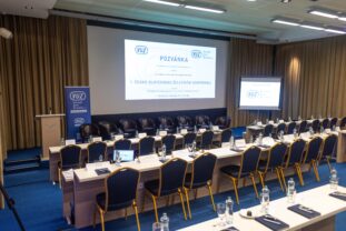 0_V7_A6186_3251db44f4