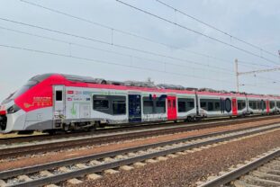 210927_Alstom_TER_Hybrid1_prijezd_b3502798ee