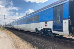 IDHY_6159_6575b584d3