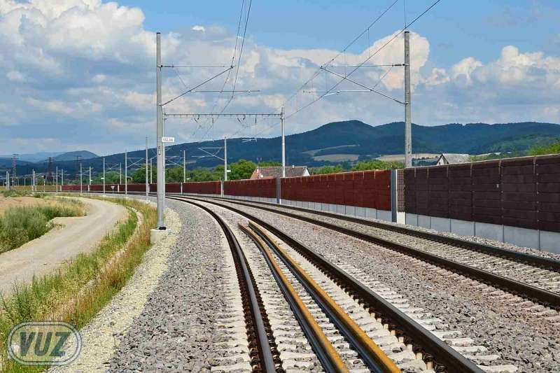 09a7d3a5c17e4707975318ba1bfc8f3a