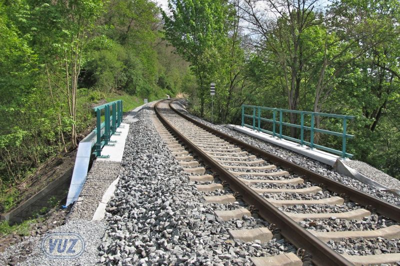 2b5d3885c81448cd98a2976b9b33975c