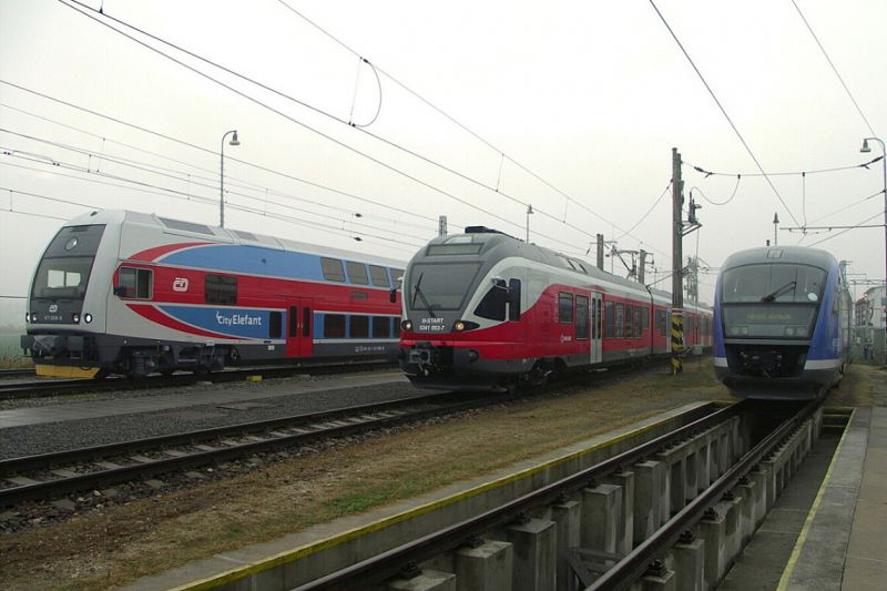 41c0ea4e9af34a0788c0f441c4976fbb