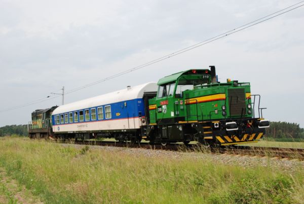 61c4f270a1a840359ac3c58ab30bdf2b