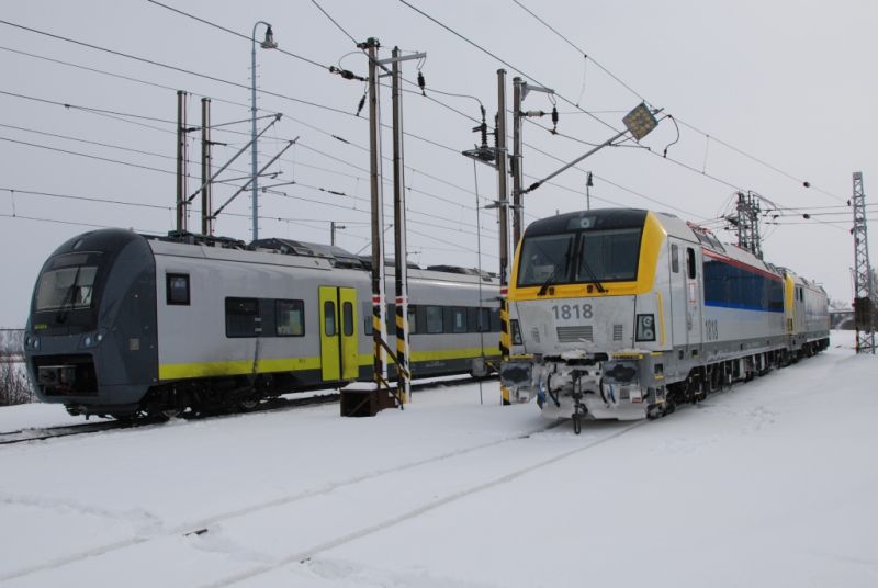 72acf29378a241188ecfe41f14410637