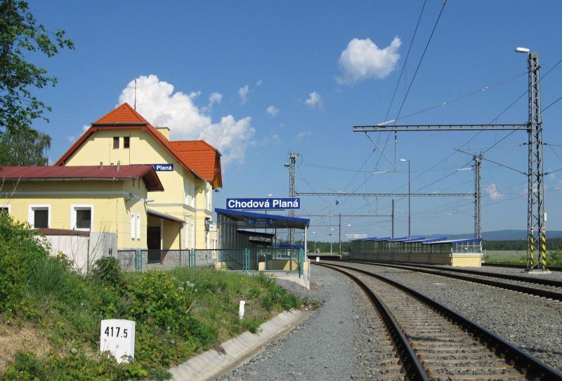 baf10ed5510f4639a289b3a3045414bb