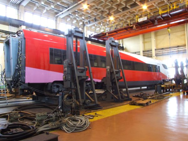 ced84c4561fb4db48acc4e0f9315c103