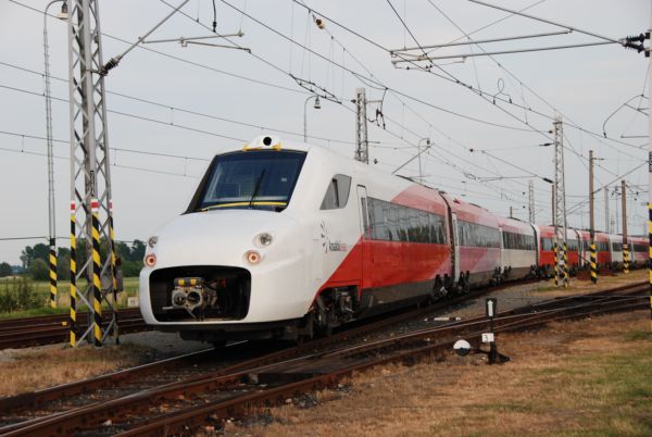 dd3783f5bb2b487fa7f4e929fb478ab2