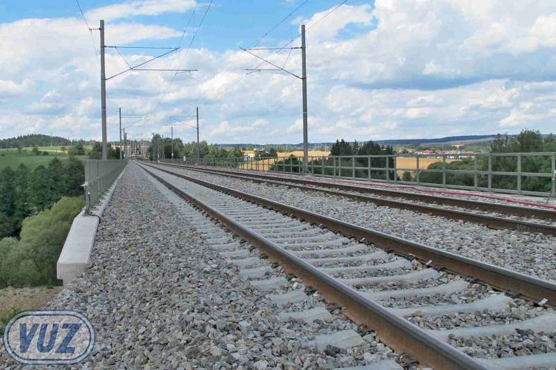 f2131f3a4e8c4101892c2c753b56cb72