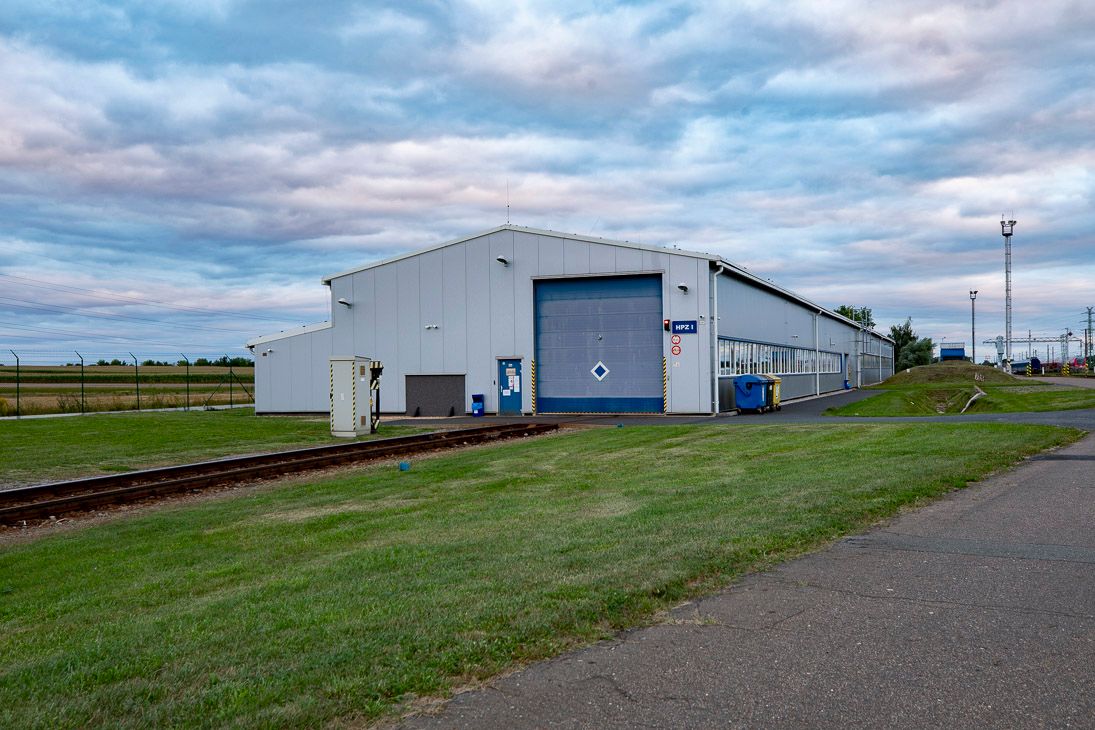 haly_Q0_A2312_f67a996bb1